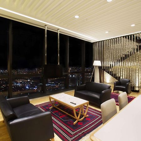 Отель Doubletree By Hilton Istanbul-Avcilar Экстерьер фото
